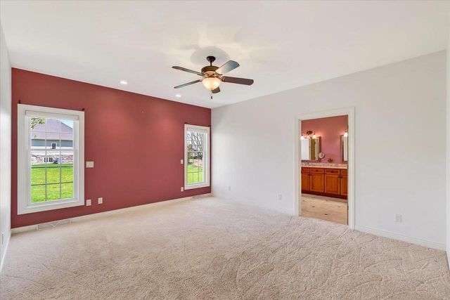 1642 Bellewood Drive, Waunakee, WI 53597