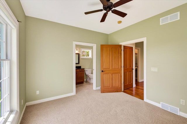 1642 Bellewood Drive, Waunakee, WI 53597