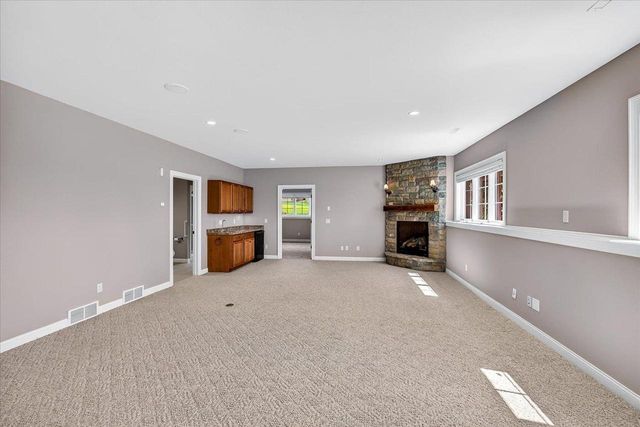 1642 Bellewood Drive, Waunakee, WI 53597