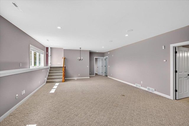 1642 Bellewood Drive, Waunakee, WI 53597