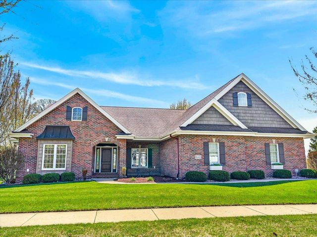 1642 Bellewood Drive, Waunakee, WI 53597