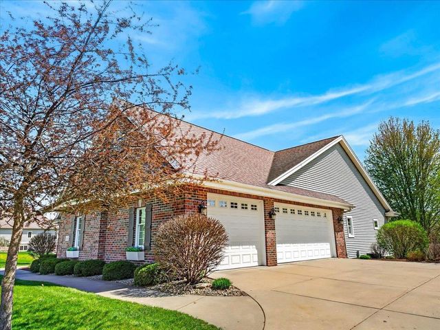 1642 Bellewood Drive, Waunakee, WI 53597