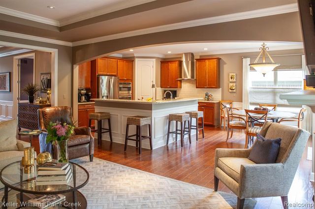 5514 Woodfall Road, Clarkston, MI 48348