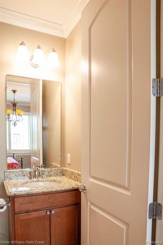 5514 Woodfall Road, Clarkston, MI 48348