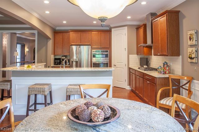 5514 Woodfall Road, Clarkston, MI 48348
