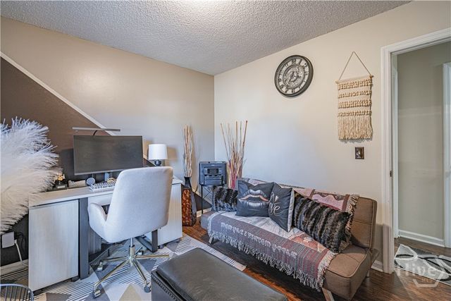 39 Cat Tail Court, Richmond Hill, GA 31324