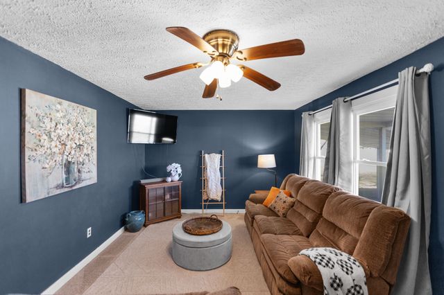 12635 Old Tullahoma Rd, Tullahoma, TN 37388