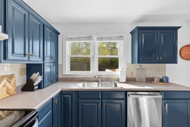 12635 Old Tullahoma Rd, Tullahoma, TN 37388