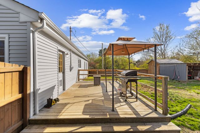 12635 Old Tullahoma Rd, Tullahoma, TN 37388