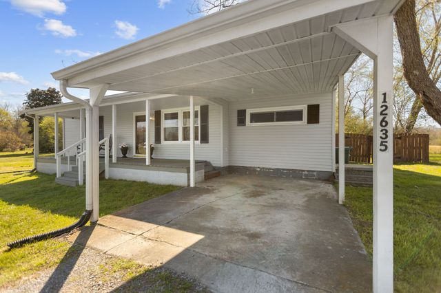 12635 Old Tullahoma Rd, Tullahoma, TN 37388