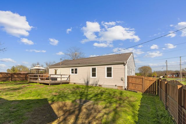 12635 Old Tullahoma Rd, Tullahoma, TN 37388