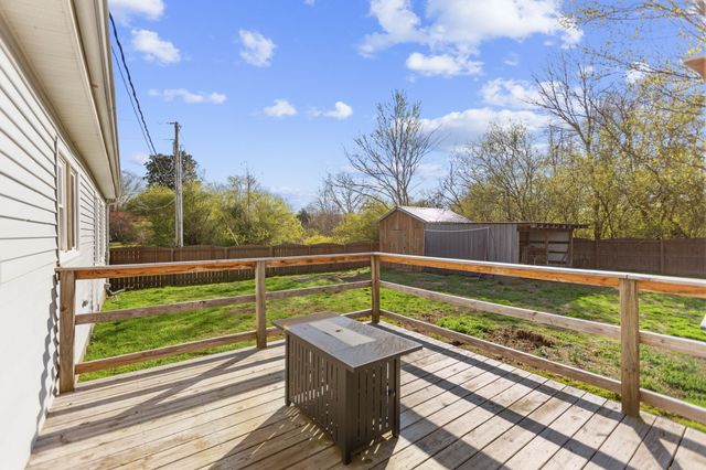 12635 Old Tullahoma Rd, Tullahoma, TN 37388