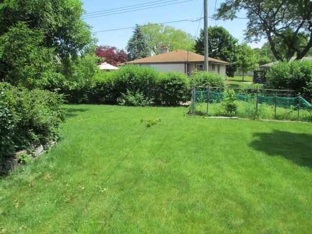 5154 Maplewood DRIVE, Greendale, WI 53129