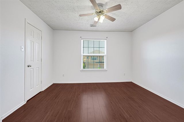 16106 Greenport Lane, Houston, TX 77084