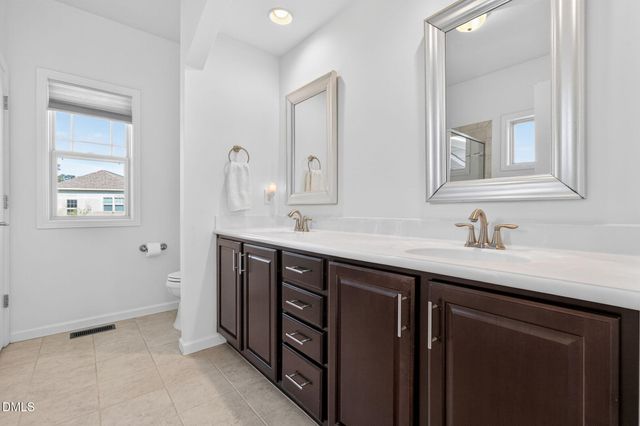 816 Wildflower Ridge Road, Wake Forest, NC 27587