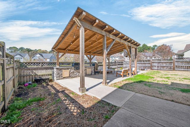 816 Wildflower Ridge Road, Wake Forest, NC 27587