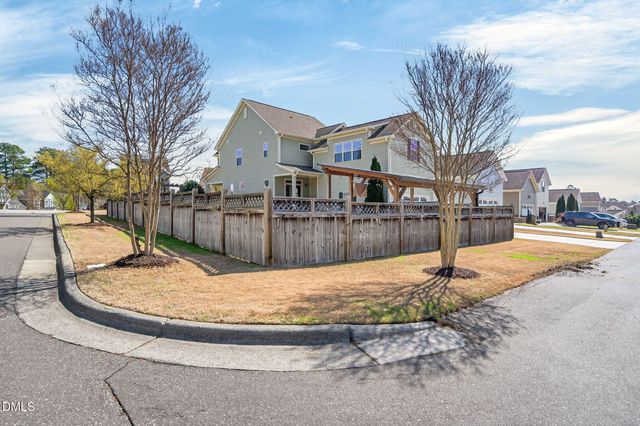 816 Wildflower Ridge Road, Wake Forest, NC 27587