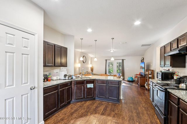 7552 ALGOOD Street, Jacksonville, FL 32244