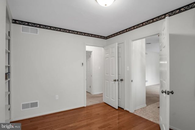 705 SUTTON DR, Carlisle, PA 17013