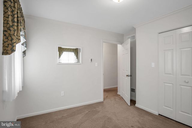 705 SUTTON DR, Carlisle, PA 17013