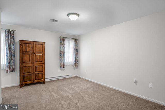 705 SUTTON DR, Carlisle, PA 17013