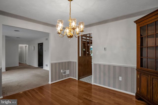 705 SUTTON DR, Carlisle, PA 17013