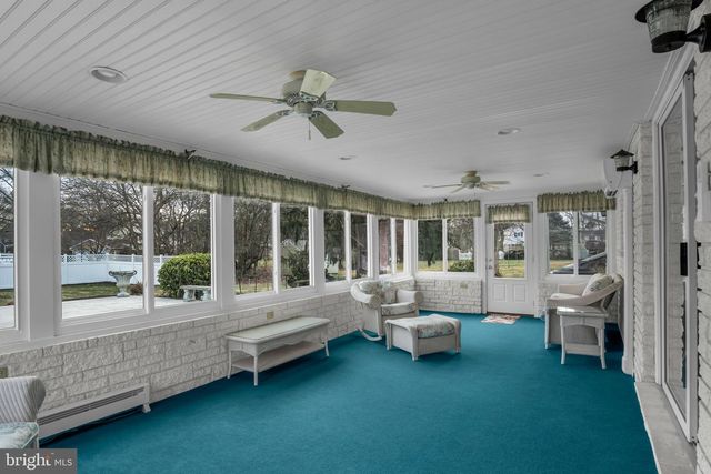 705 SUTTON DR, Carlisle, PA 17013