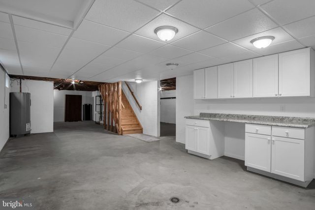 705 SUTTON DR, Carlisle, PA 17013