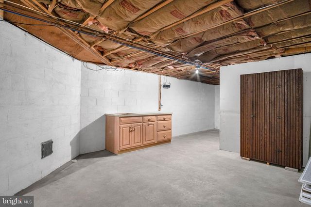 705 SUTTON DR, Carlisle, PA 17013