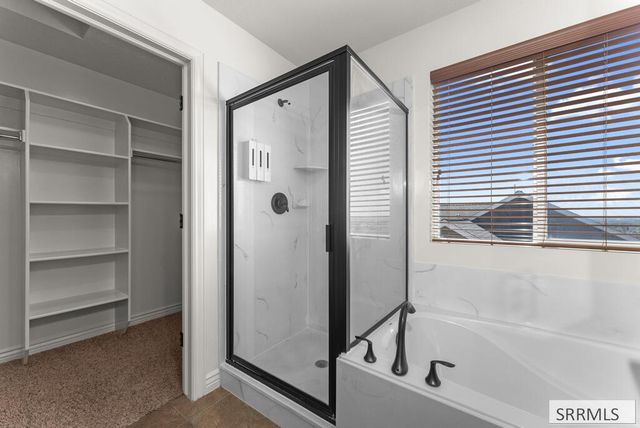 6315 Chartwell Gardens, Ammon, ID 83406