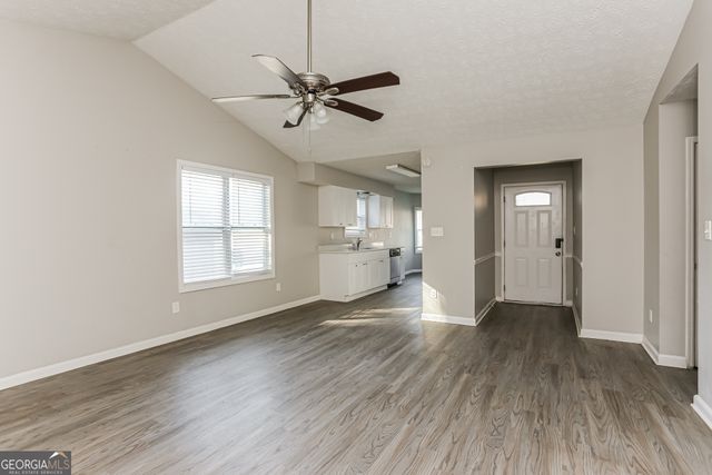 10442 Tara Pointe Drive, Jonesboro, GA 30238