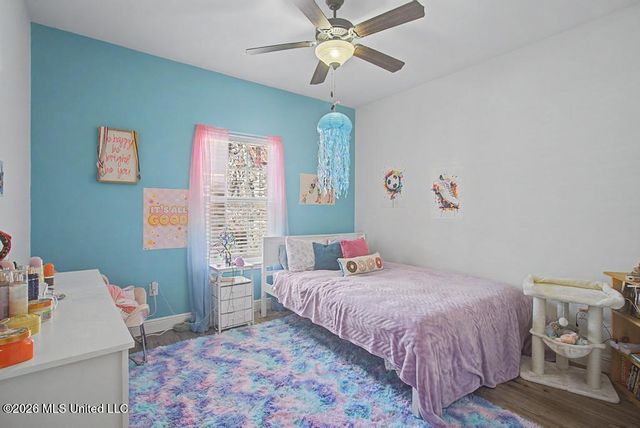 10165 Daisy Vestry Road, Biloxi, MS 39532