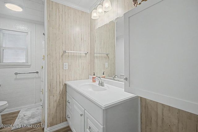 10165 Daisy Vestry Road, Biloxi, MS 39532