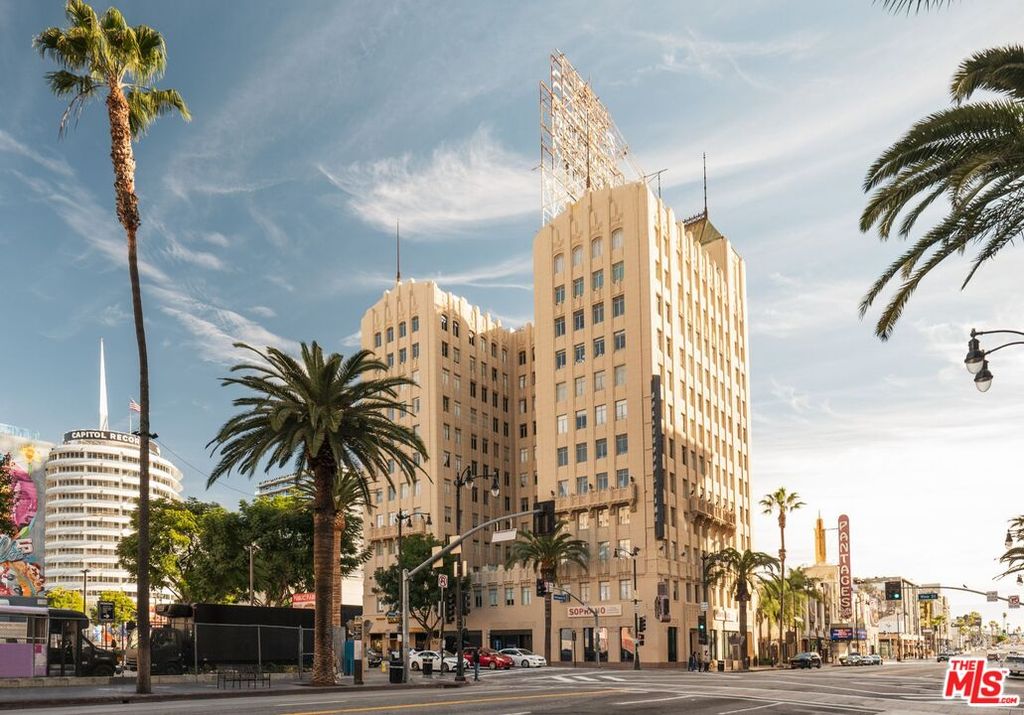 Image 1 of property listing at 6253 Hollywood Blvd, Los Angeles, CA 90028