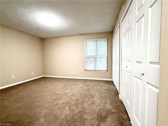 938 S Ridge Court 146, Winston-salem, NC 27107