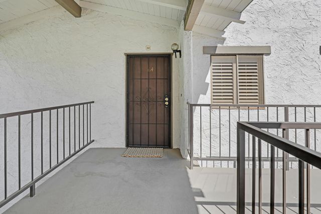 1050 E Ramon Road 64, Palm Springs, CA 92264