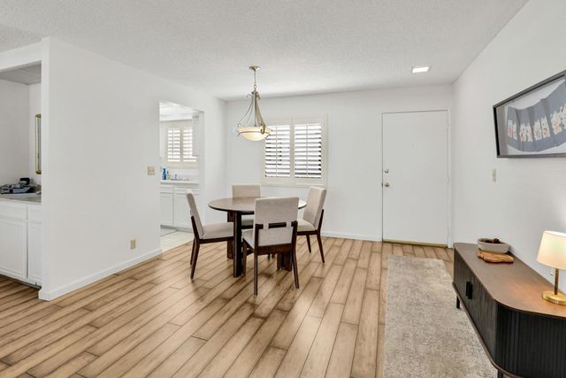 1050 E Ramon Road 64, Palm Springs, CA 92264