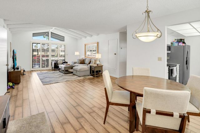 1050 E Ramon Road 64, Palm Springs, CA 92264