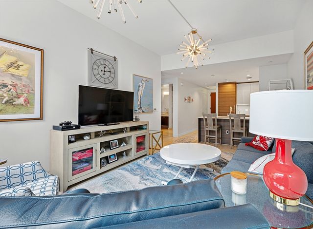 1 Franklin St 1002, Boston, MA 02110