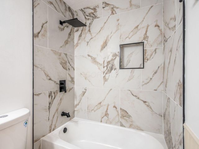 4655 Parkwick Drive, Columbus, OH 43228