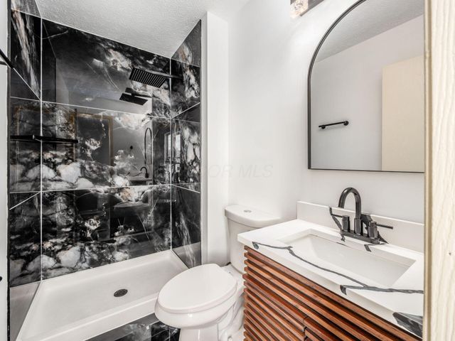 4655 Parkwick Drive, Columbus, OH 43228