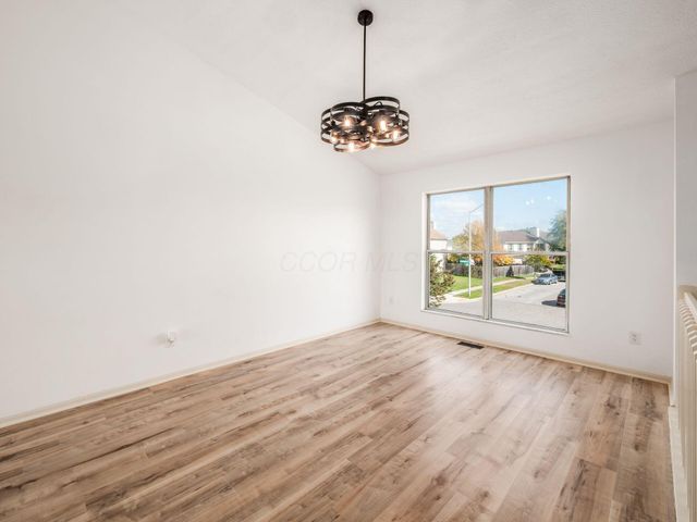 4655 Parkwick Drive, Columbus, OH 43228