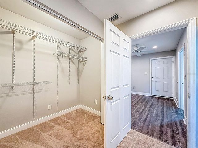 7401 16TH ST N, St Petersburg, FL 33702