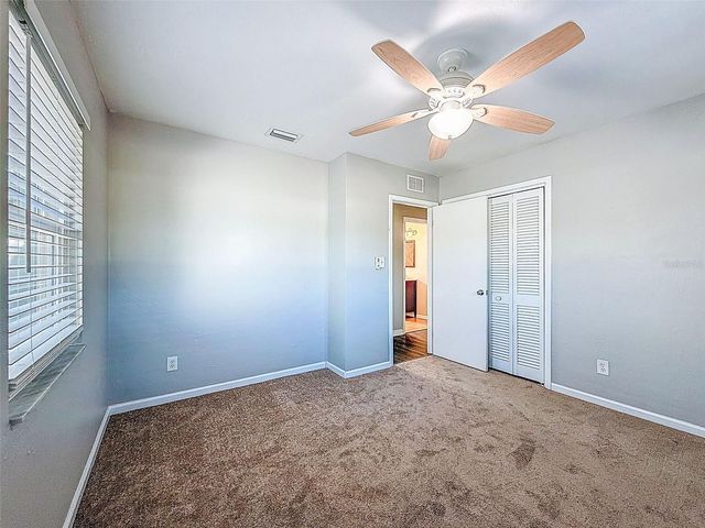 7401 16TH ST N, St Petersburg, FL 33702