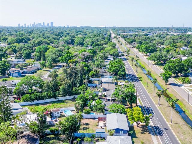 7401 16TH ST N, St Petersburg, FL 33702