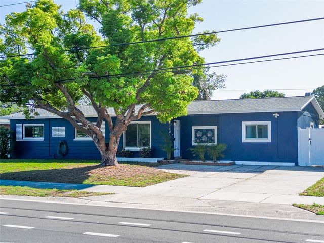 7401 16TH ST N, St Petersburg, FL 33702