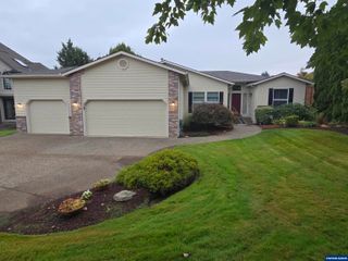 1615 Sisters Ct NW, Salem, OR 97304