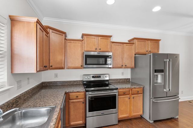 1112 Woodbury Falls Ct, Nashville, TN 37221