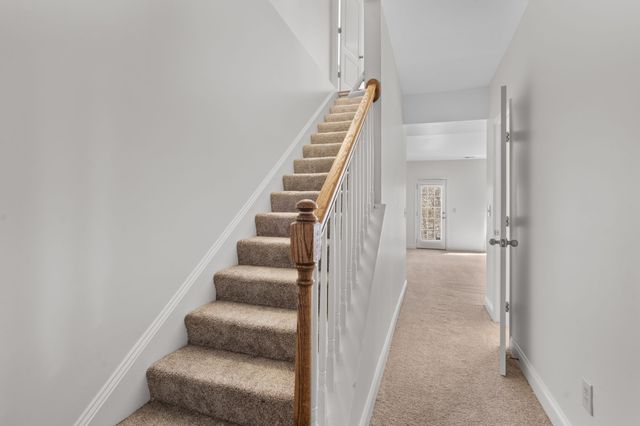 1112 Woodbury Falls Ct, Nashville, TN 37221