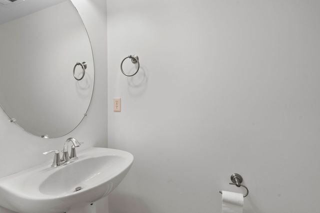 1112 Woodbury Falls Ct, Nashville, TN 37221